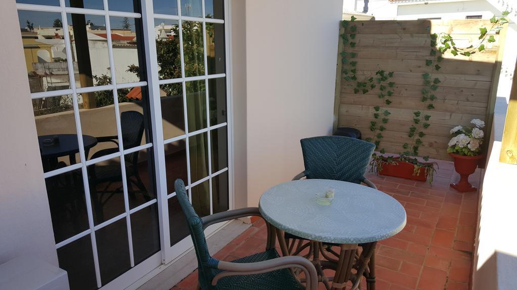 Seaview Guesthouse Ольян Номер фото