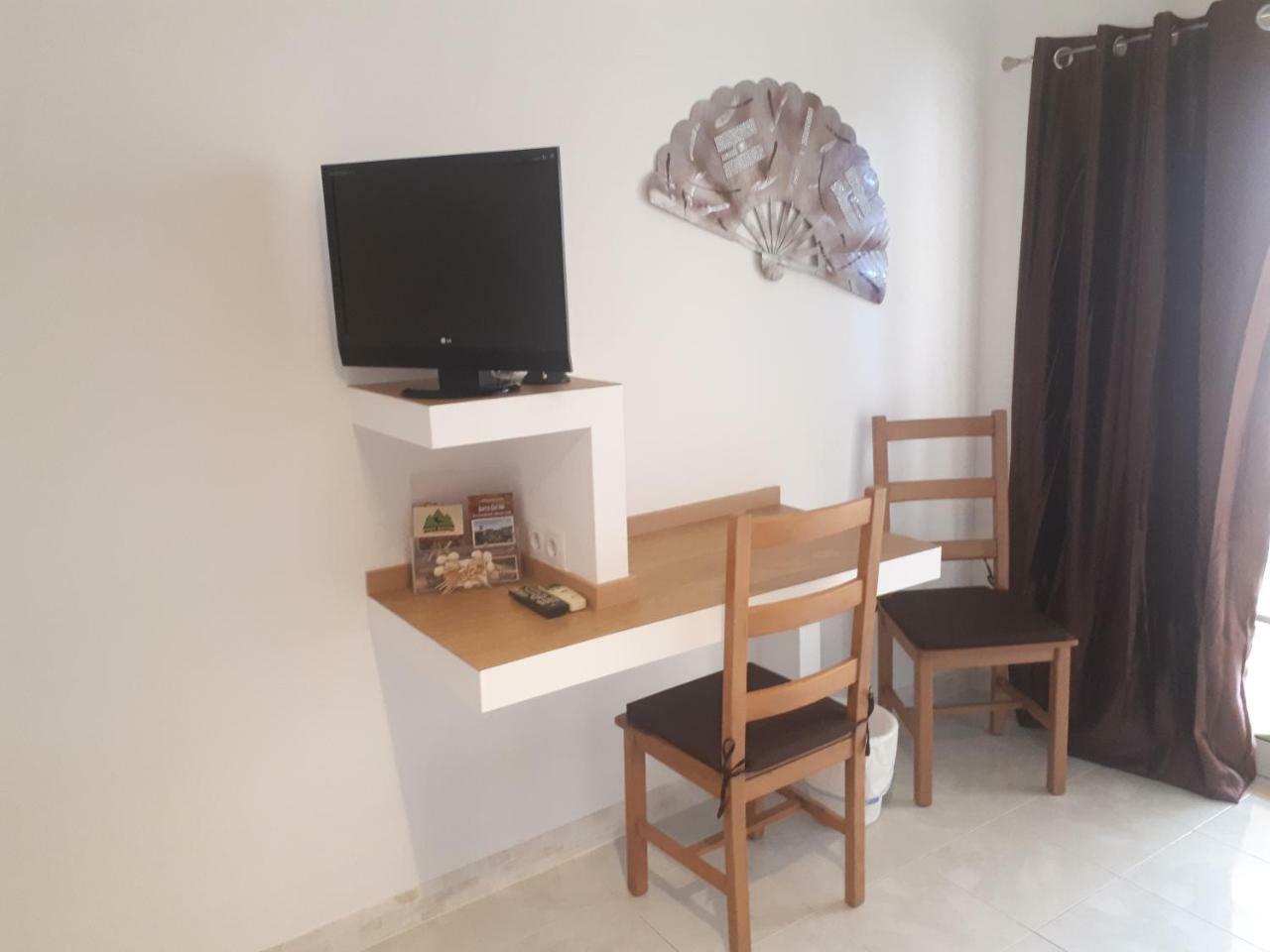 Seaview Guesthouse Ольян Экстерьер фото